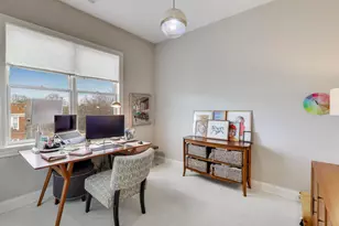 2752 W Argyle St, Chicago, IL 60625 - Photo 17