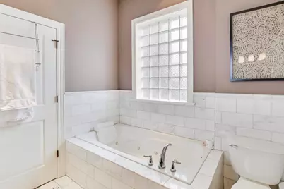 2752 W Argyle Street #4, Chicago, IL 60625 - Photo 13