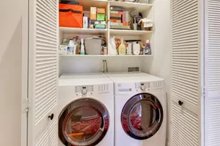 2752 W Argyle St, Chicago, IL 60625 - Photo 21