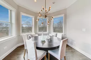 2752 W Argyle St, Chicago, IL 60625 - Photo 7