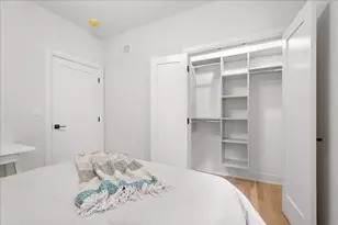 2435 N Clybourn Ave, Chicago, IL 60614 - Photo 15