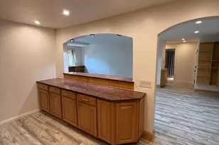 728 Dempster St, Mount Prospect, IL 60056 - Photo 5