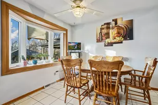 11S450 Carpenter St, Lemont, IL 60439 - Photo 7