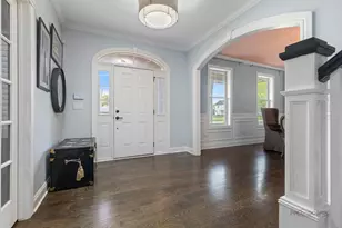 1025 S Vail Ave, Arlington Heights, IL 60005 - Photo 3
