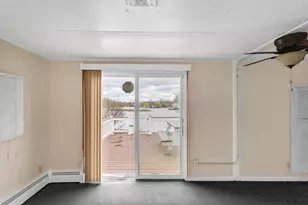 1053 Lakeview Rd, Elgin, IL 60123 - Photo 19