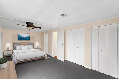 1053 Lakeview Road, Elgin, IL 60123 - Photo 15