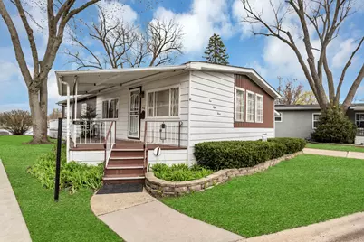 1053 Lakeview Road, Elgin, IL 60123 - Photo 3