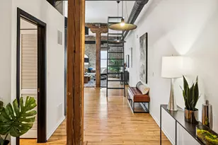 515 N Noble St, Chicago, IL 60642 - Photo 3