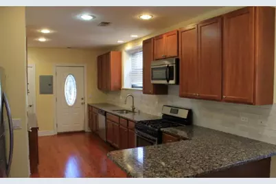 6310 N Rockwell Street #2, Chicago, IL 60659 - Photo 5