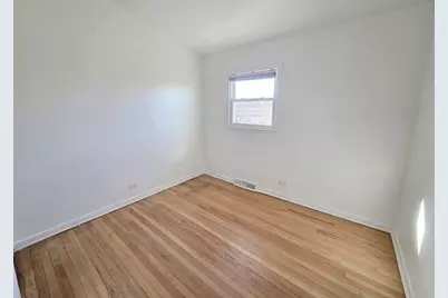 828 Lavergne Avenue, Wilmette, IL 60091 - Photo 13