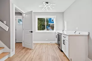 9427 S Charles St, Chicago, IL 60643 - Photo 7