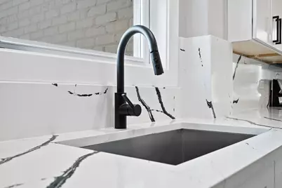 9427 S Charles Street, Chicago, IL 60643 - Photo 11