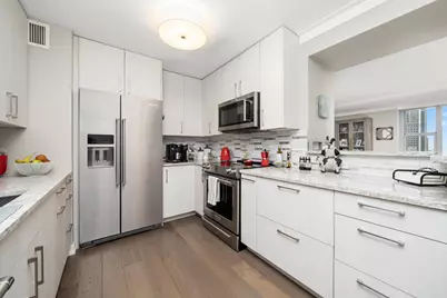 777 N Michigan Avenue #1601, Chicago, IL 60611 - Photo 3