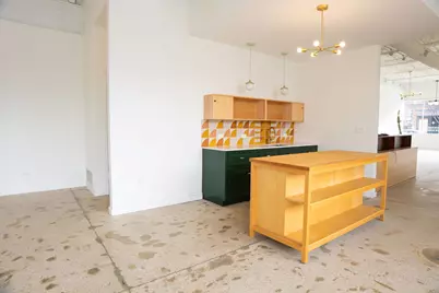 3256 W Bryn Mawr Avenue, Chicago, IL 60659 - Photo 13