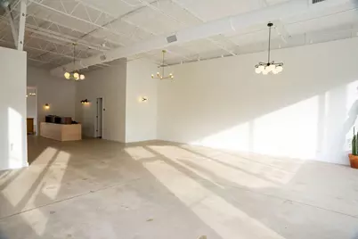 3256 W Bryn Mawr Avenue, Chicago, IL 60659 - Photo 5