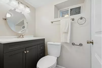 9127 S Essex Avenue, Chicago, IL 60617 - Photo 13