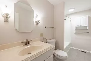 1200 Nippert Dr, Streamwood, IL 60107 - Photo 7