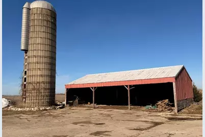 17093 Somonauk Road, Dekalb, IL 60115 - Photo 19