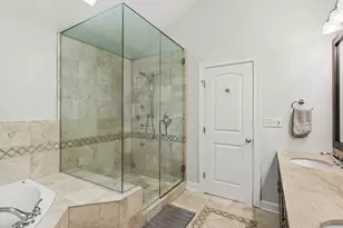 3137 N Spaulding Ave, Chicago, IL 60618 - Photo 17