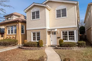 5635 N Kostner Ave, Chicago, IL 60646 - Photo 1