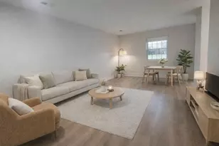 66 Gant Cir, Streamwood, IL 60107 - Photo 9