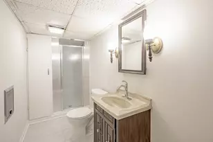 9836 W Paxton Dr, Beach Park, IL 60099 - Photo 15