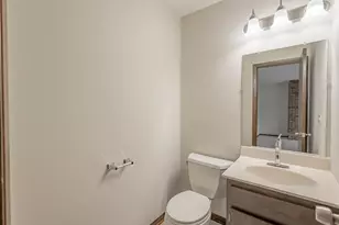 9836 W Paxton Dr, Beach Park, IL 60099 - Photo 9