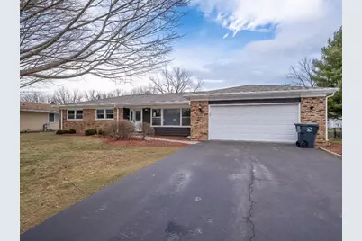 9836 W Paxton Drive, Beach Park, IL 60099 - Photo 1