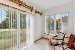 3306 Stakes Ln, Grayslake, IL 60030 - Photo 3