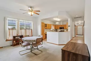 3306 Stakes Ln, Grayslake, IL 60030 - Photo 11