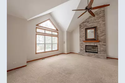 21 W Sandstone Court, South Elgin, IL 60177 - Photo 9