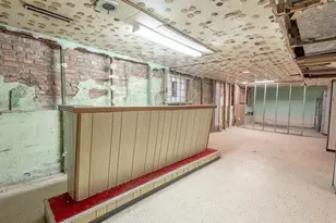 8025 S Euclid Ave, Chicago, IL 60617 - Photo 13