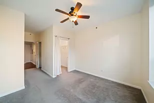 400 W Ontario St, Chicago, IL 60654 - Photo 17