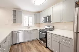 906 Natoma Ct, Joliet, IL 60431 - Photo 5