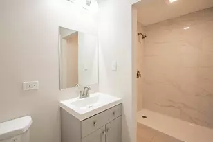 906 Natoma Ct, Joliet, IL 60431 - Photo 9