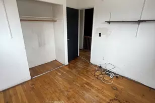 9527 S Parnell Ave, Chicago, IL 60628 - Photo 23