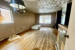 9527 S Parnell Ave, Chicago, IL 60628 - Photo 5