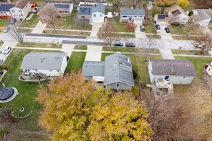 309 Plymouth Ln NW, Bloomingdale, IL 60108 - Photo 23