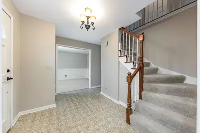 903 Canyon Run Road, Naperville, IL 60565 - Photo 3