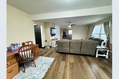 402 N Center Street, Colfax, IL 61728 - Photo 15