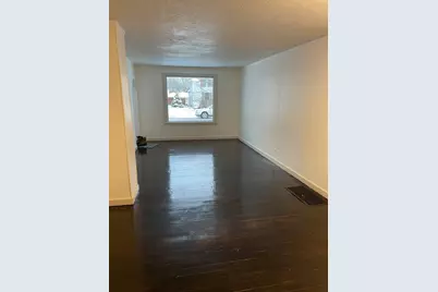 371 N Center Avenue, Bradley, IL 60915 - Photo 7