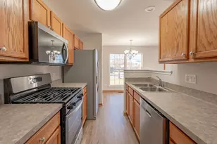 1559 Bluestem Ln, Minooka, IL 60447 - Photo 5