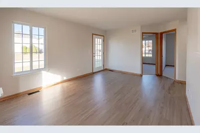 1559 Bluestem Lane, Minooka, IL 60447 - Photo 3