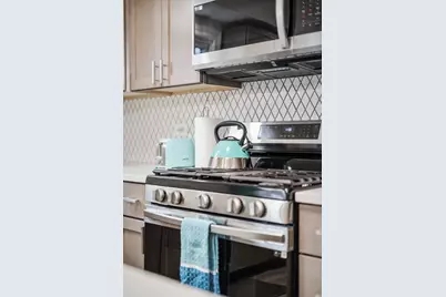 10907 S Normandy Avenue, Worth, IL 60482 - Photo 11