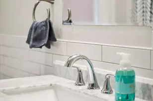 10907 S Normandy Ave, Worth, IL 60482 - Photo 27