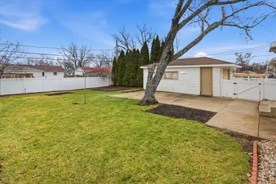 900 Brentwood Drive, Joliet, IL 60435 - Photo 13