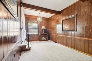 719 N Elmhurst Ave, Mount Prospect, IL 60056 - Photo 25