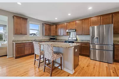 4319 Silver Bell Court, Naperville, IL 60564 - Photo 7