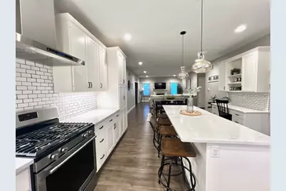 413 Moore Street, Clifton, IL 61727 - Photo 9