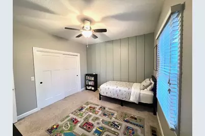 413 Moore Street, Clifton, IL 61727 - Photo 25